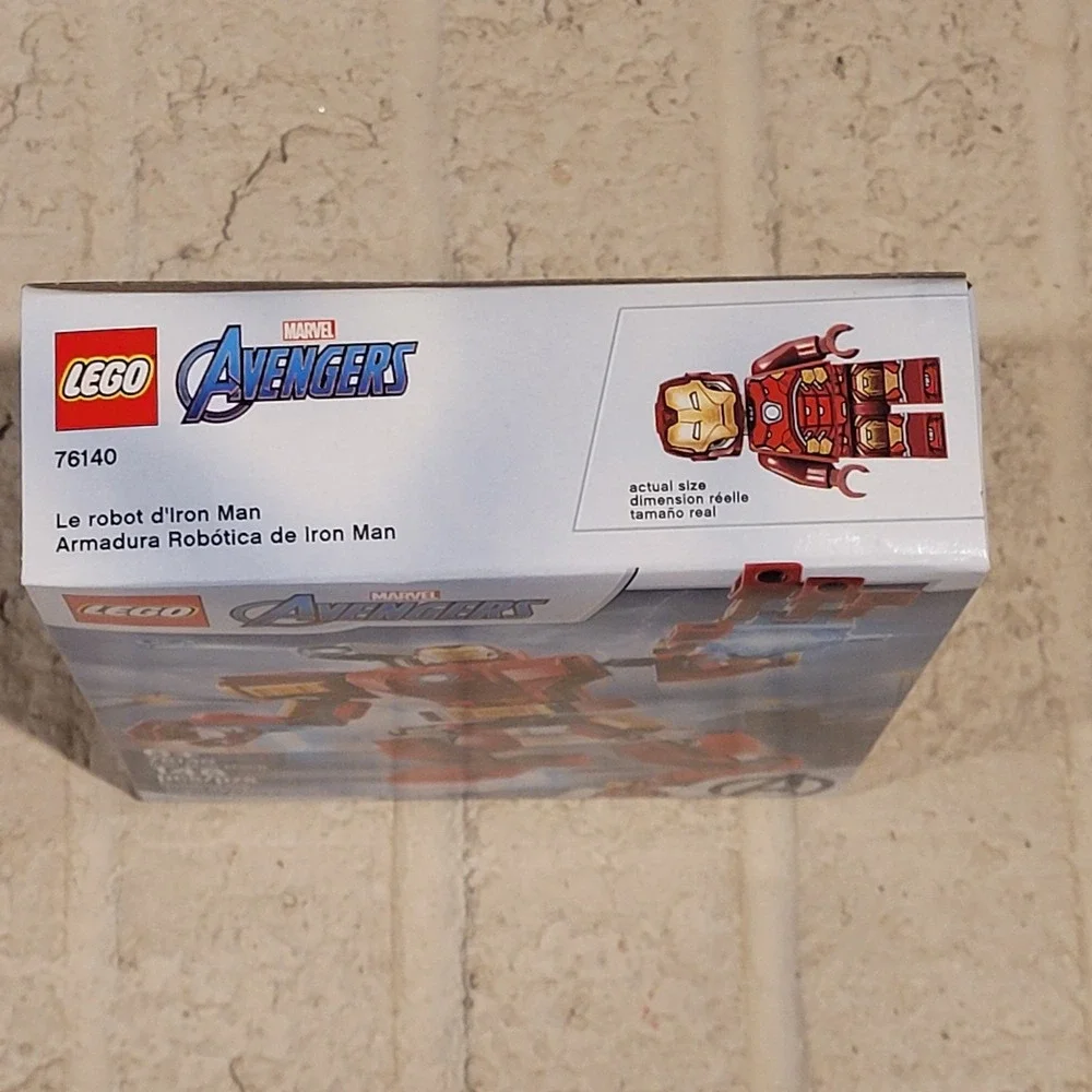 Lego Iron Man Mech Marvel Avengers Set #76140 148 Piece Set Retired 2021